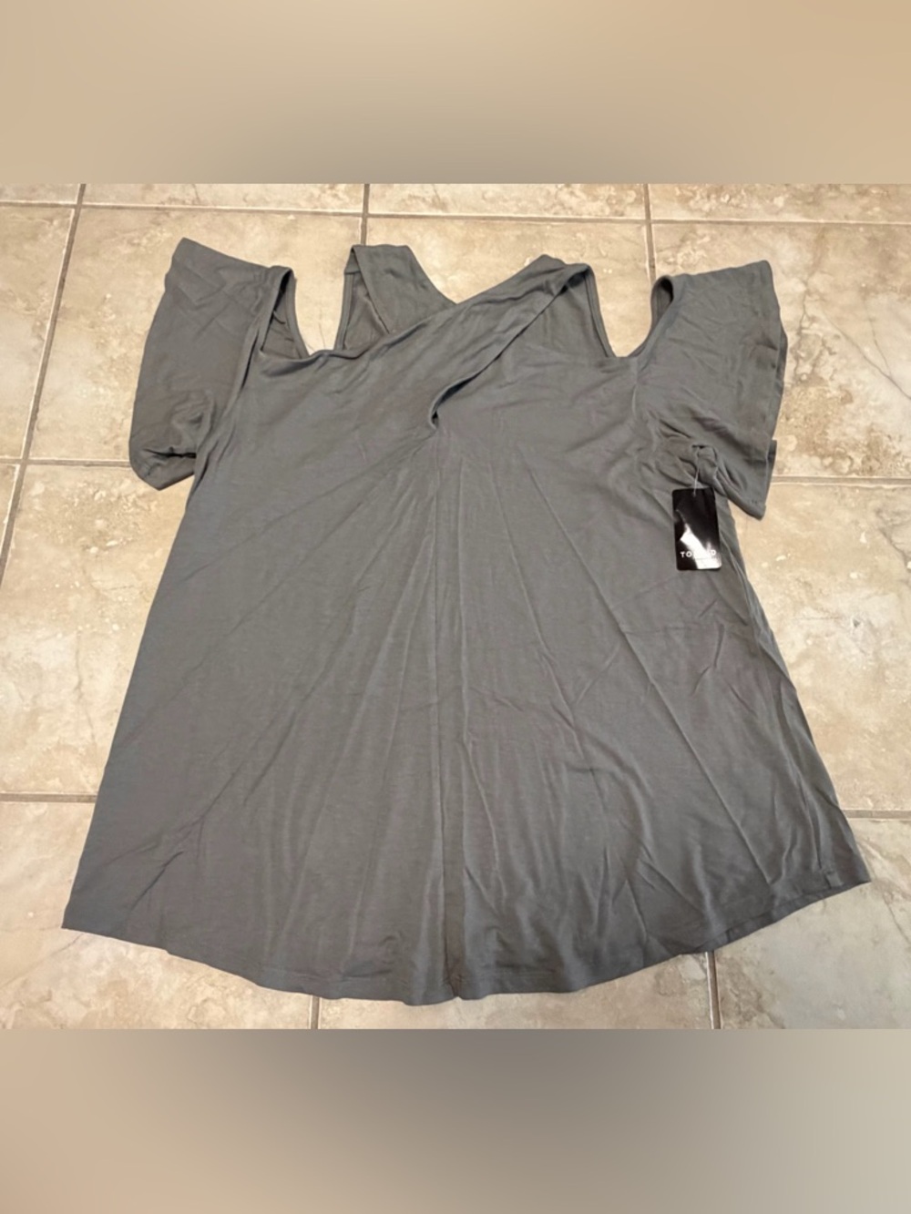 Torrid Streth Dark Gray Cold-Shoulder Lightweight Top Blouse Womens Size L NEW